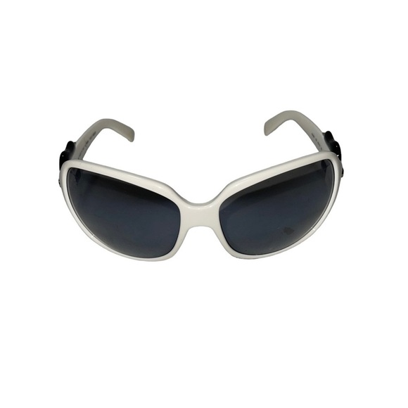 Fendi Woman Sunglasses - Picture 1 of 7